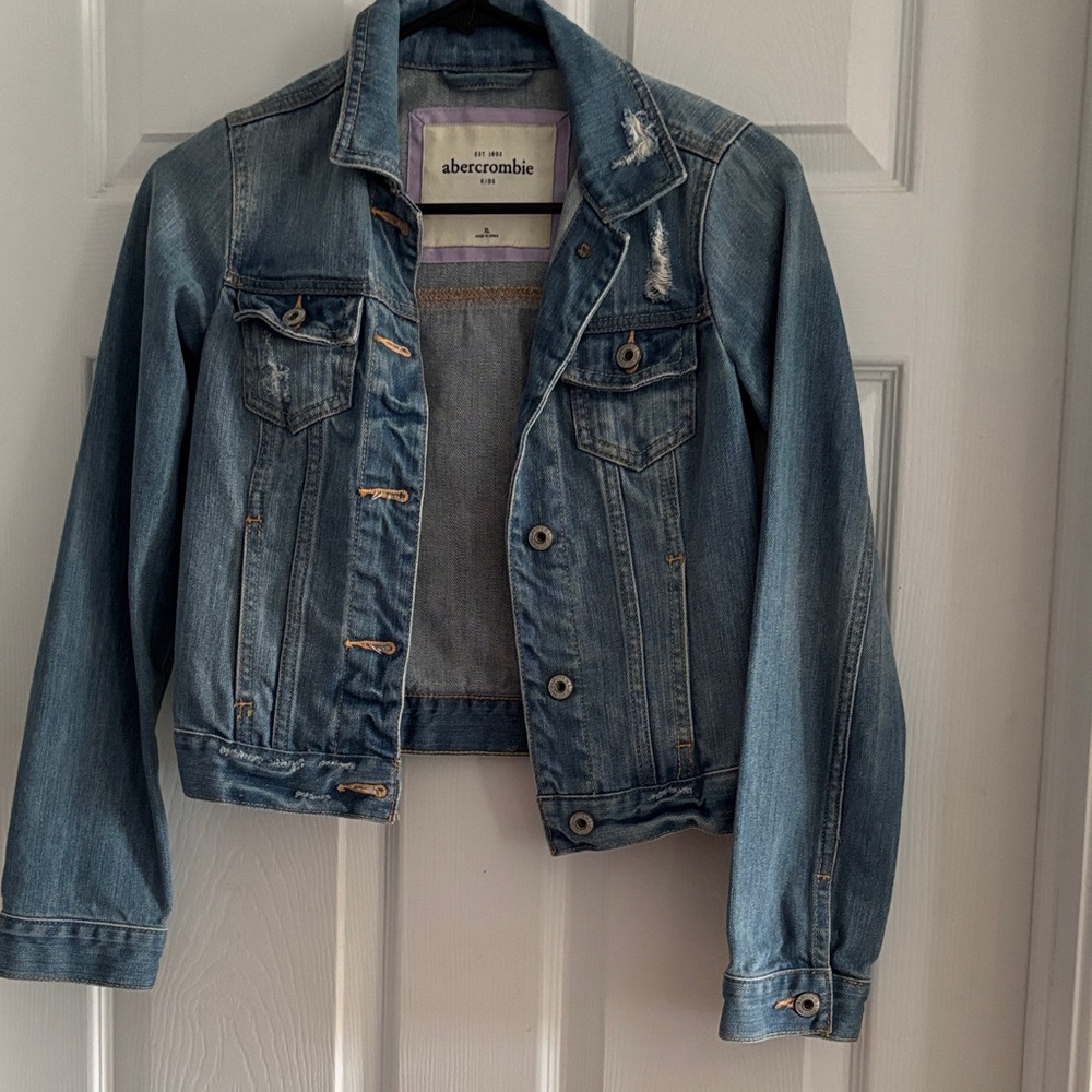 Abercrombie & Fitch Women's Classic Blue Jean Jacket